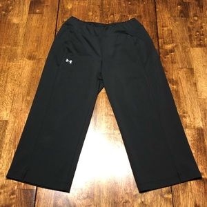 COOL! Under Armour Workout Capris sz S